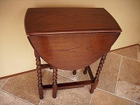 ���s �A���e�B�[�N�Ƌ�X Costante Antiques [�Q�[�g���b�O�e�[�u�� U-157]