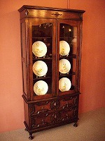 ���s �A���e�B�[�N�Ƌ�X Costante Antiques [�L���r�l�b�g U-185]