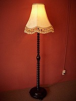 ���s �A���e�B�[�N�Ƌ�X Costante Antiques [�t���A�X�^���h D-234]